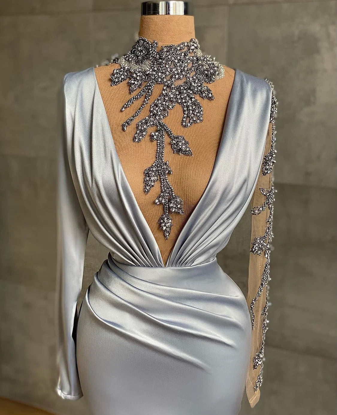 New 2021 Full Sleeve Bodycon Satin Evening Dress With Beads Sexy Banquet Evening Dress for Women