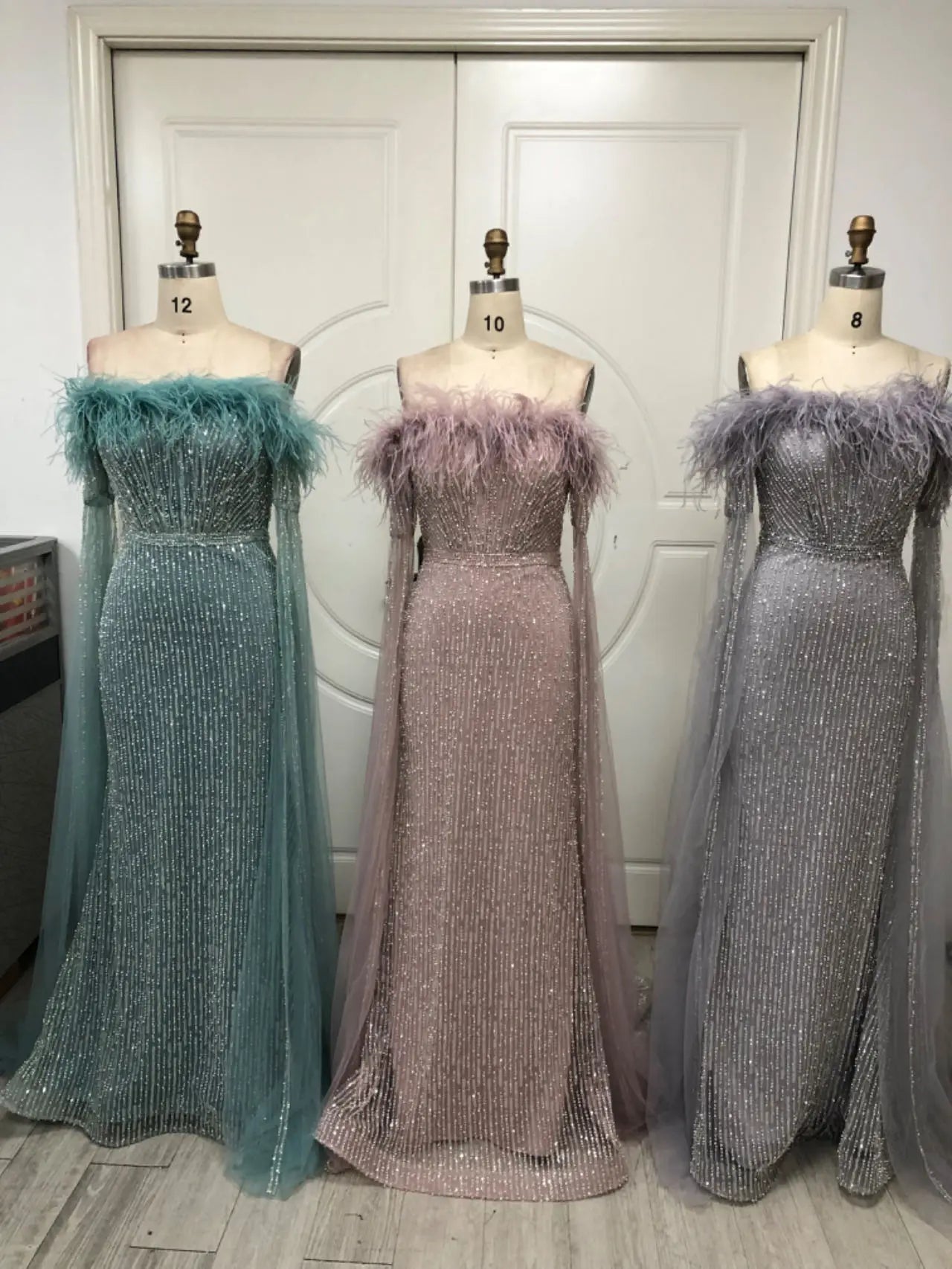 Luxury Dubai Glitter Feathers Beaded Cape Sleeves Off Shoulder Elegant Mermaid Sequins Evening Gown