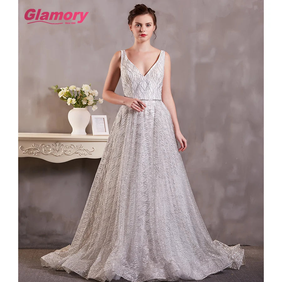 Silver Hot Selling Bling Prom Dresses V-neck Gown Dress Graduation Dress Sleeveless