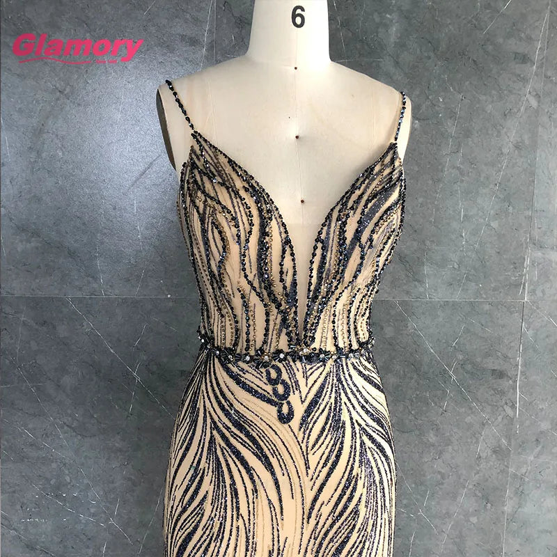 2020 Latest Design Sequin Fishtail Evening Sexy Spaghetti V-neck Open Back Long Maxi Prom Dress