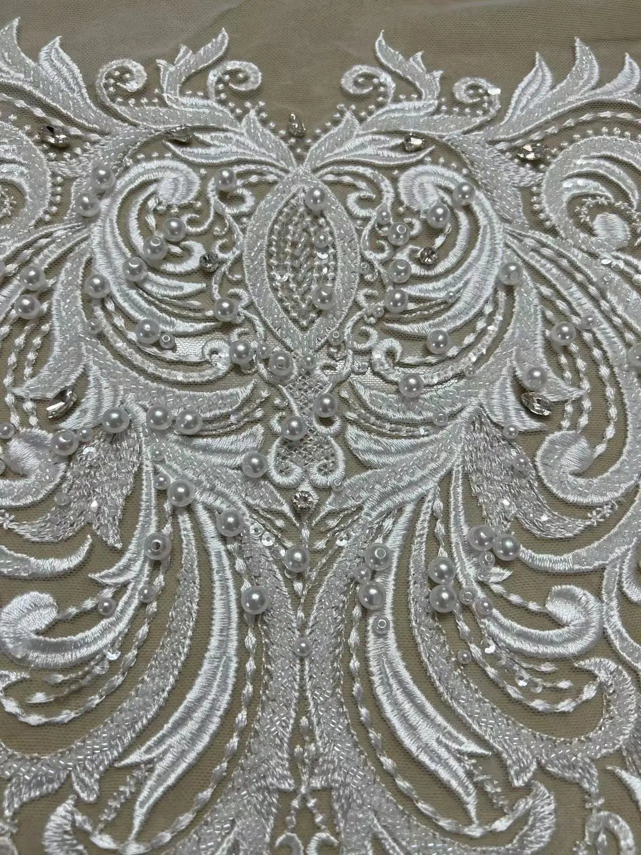 2024 NEW Long Sleeve Saudi Arabia Dresses High Neck Lace Beading Mermaid Wedding Dress