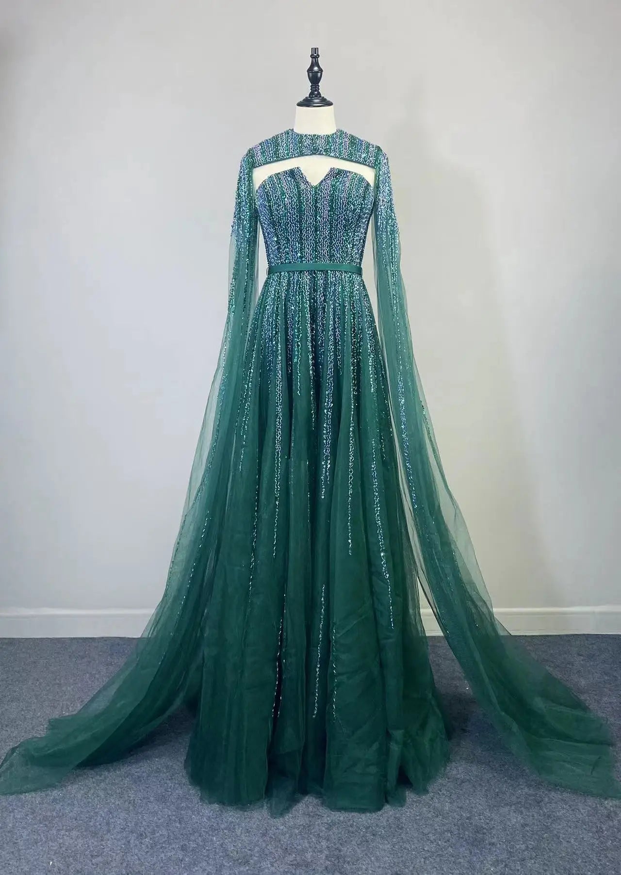 2022 Luxury Beaded V Neck Cape Sleeves A-line Evening Gown for Women Formal Party Dresses Full Natural OEM Service Tulle Adults
