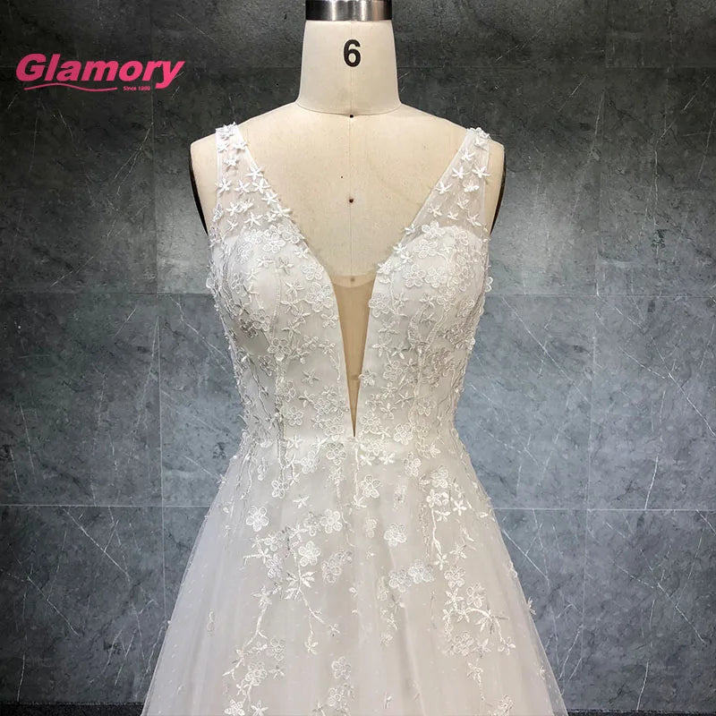 Ej test Latest A-Line V Neck Sleeveless Gown Lace Appliqued Tulle Bridal Wedding Dress