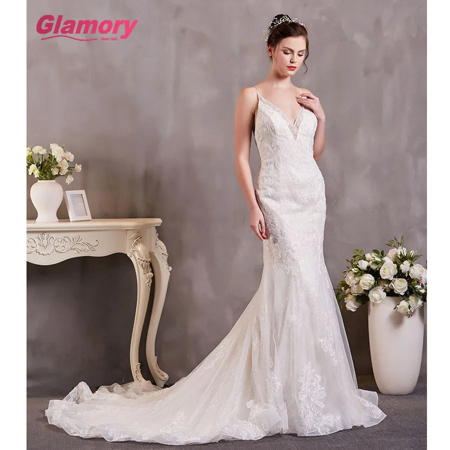 2020 Elegant Appliqued Bridal Mermaid Deep v Neck Spaghetti Strap Wedding Dress