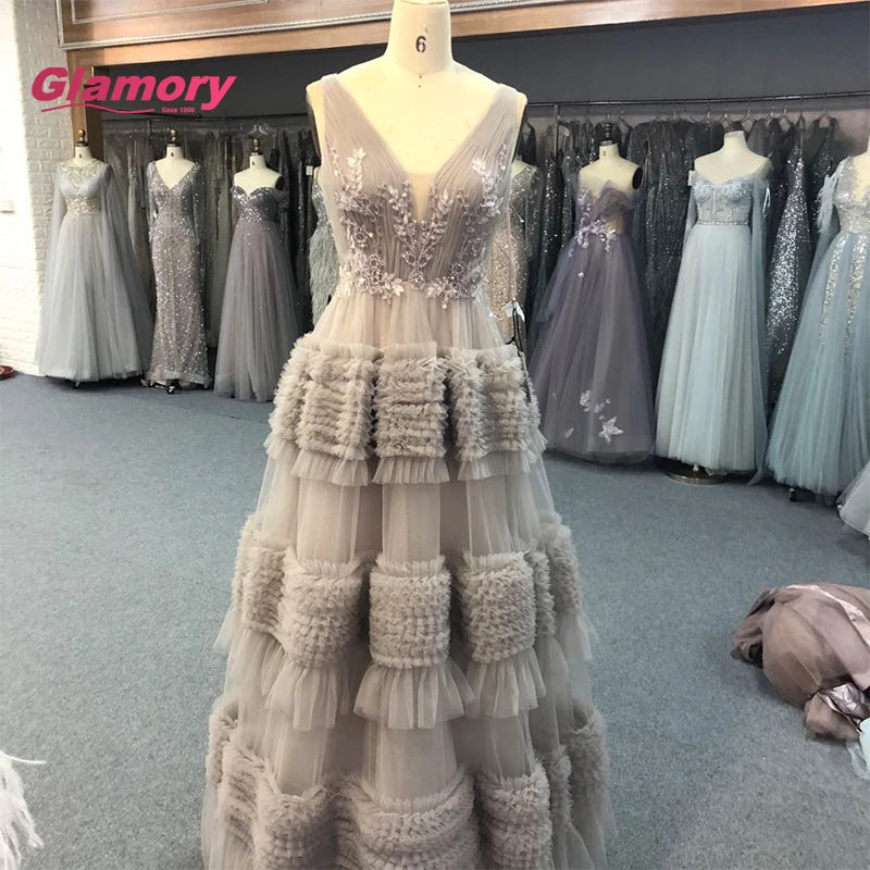 2020 Fashion New Design Grey Tiered Tulle Evening Dresses Long Beaded Lace Floral Applique Prom Gown