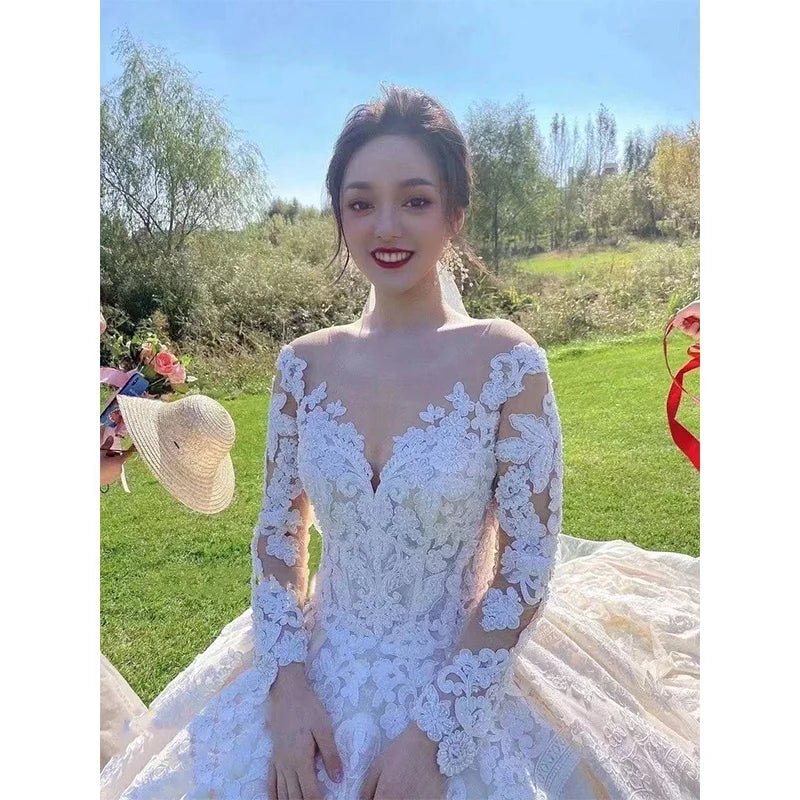 Luxury Long Sleeve Ball V Neck Heavy Applique Crystal Beading Dress Cathedral Train Gown 2020 Wedding Dresses Turkey