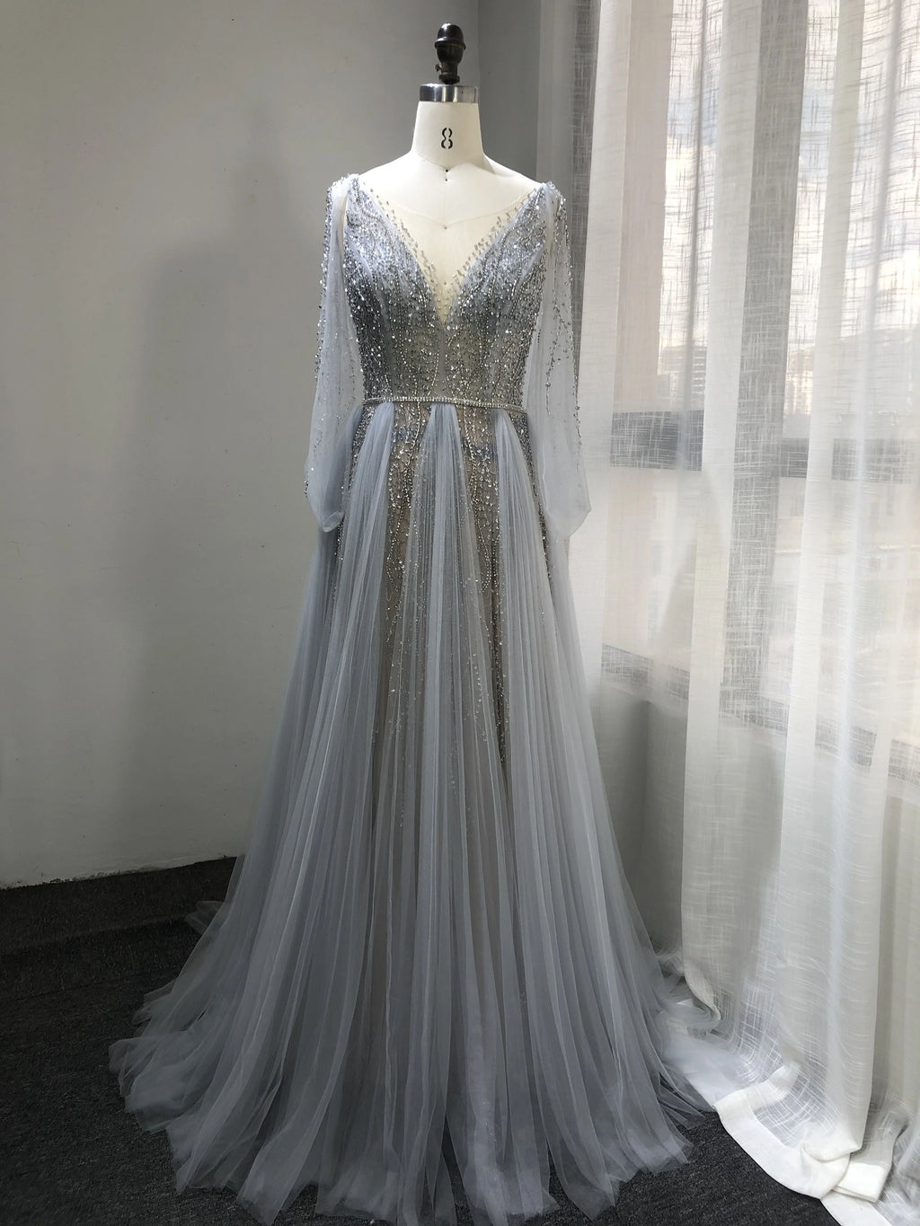 New 2021 Elegant Muslim Beaded a Line Luxury Evening Dresses V Neck Long Party Gowns