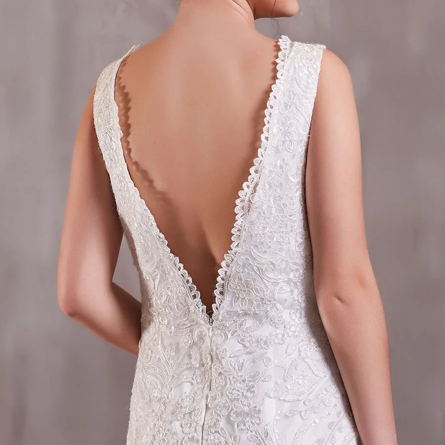 White Sleeveless Mermaid Lace Ball Gown Sexy Backless Wedding Dress African Dress for Wedding