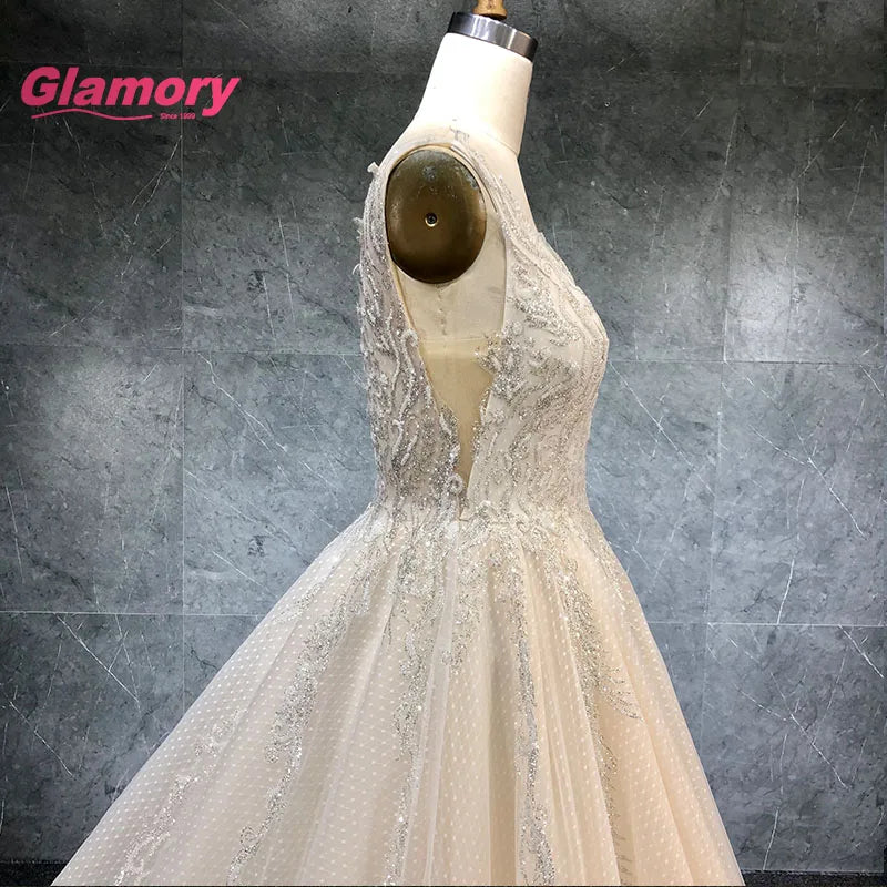 Luxury Champagne Wedding Princess Lace Appliqued Plus Size Sleeveless Ball Gown Bridal Dress