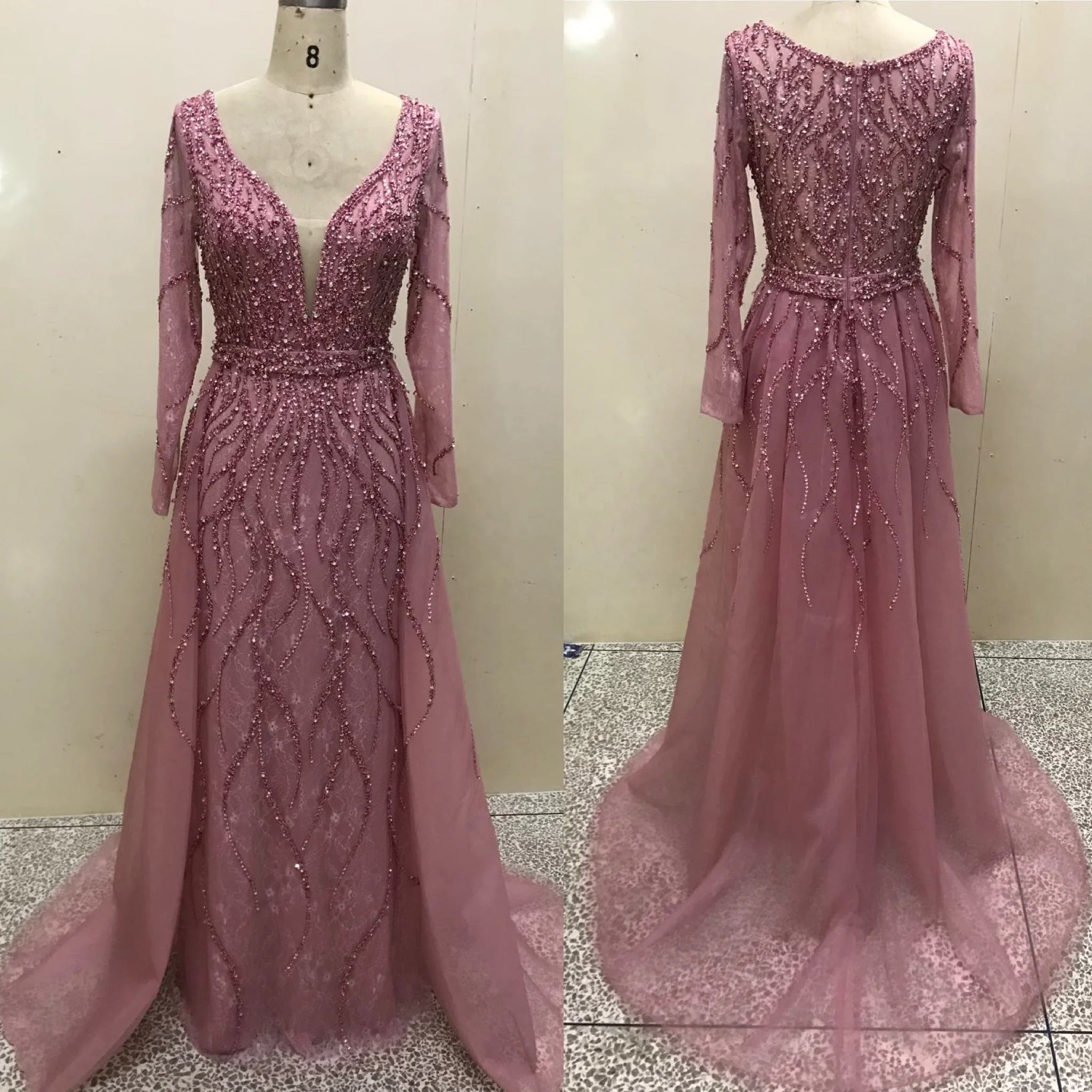 2022 Long Sleeves Luxury Evening Dresses Dubai V Neck Diamond Mermaid Beading Formal Dress