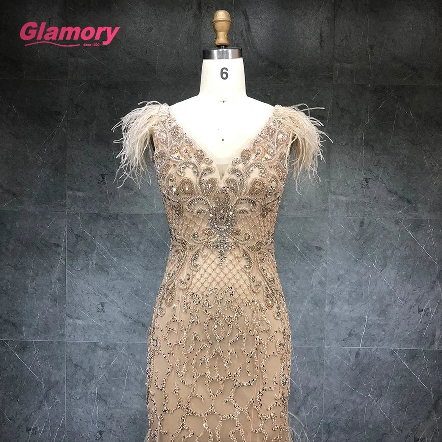 2021 New Champagne V Neck Sleeveless Sexy Luxury Mermaid  Beaded Evening Dresses With Feathers Party Gowns