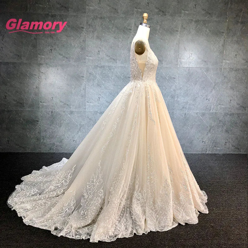 Luxury Champagne Wedding Princess Lace Appliqued Plus Size Sleeveless Ball Gown Bridal Dress
