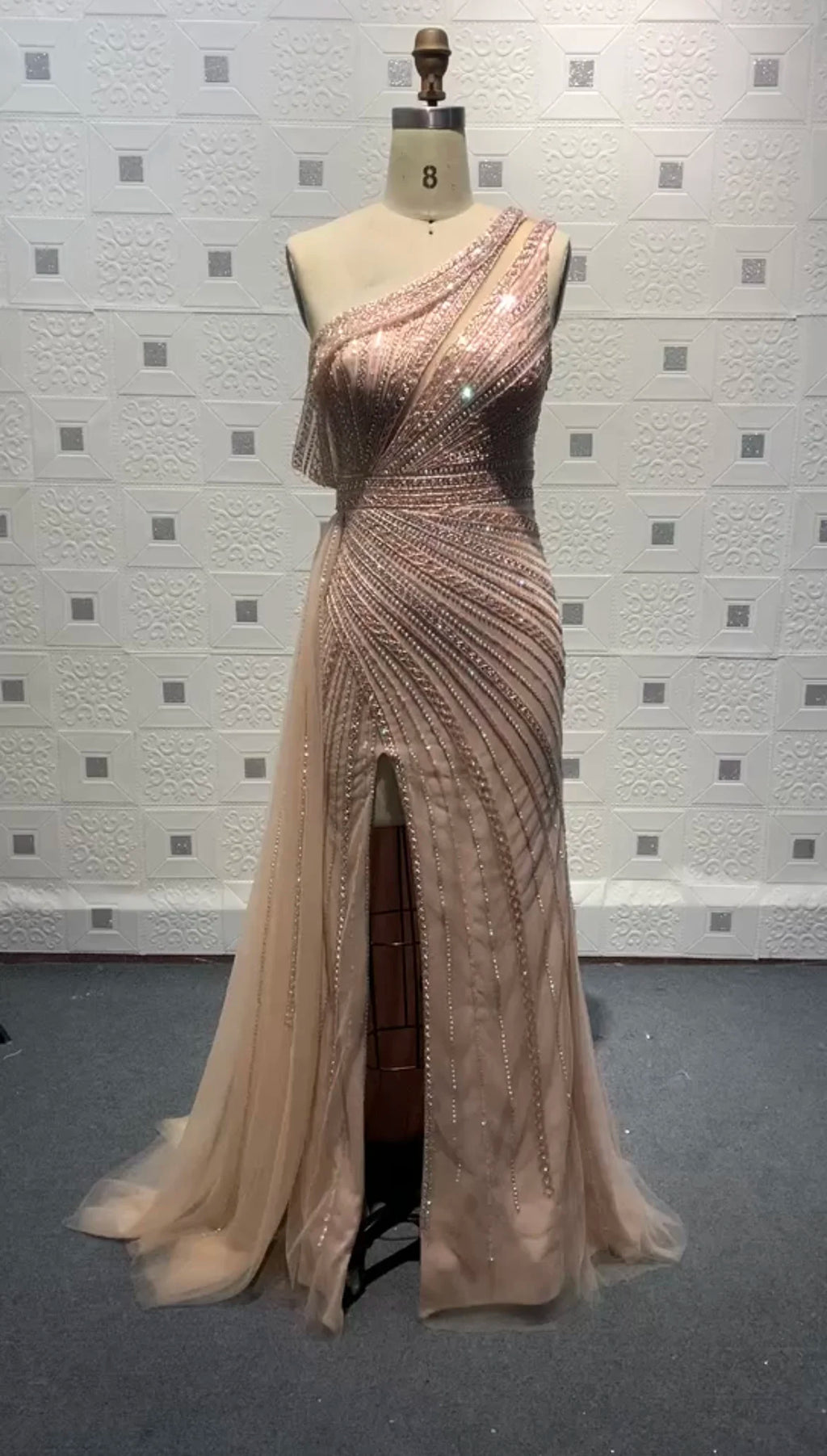2022 New Elegant Hand-Made Beading Party Gown  Women Sexy  Top Fishtail Banquet Long Evening Dresses