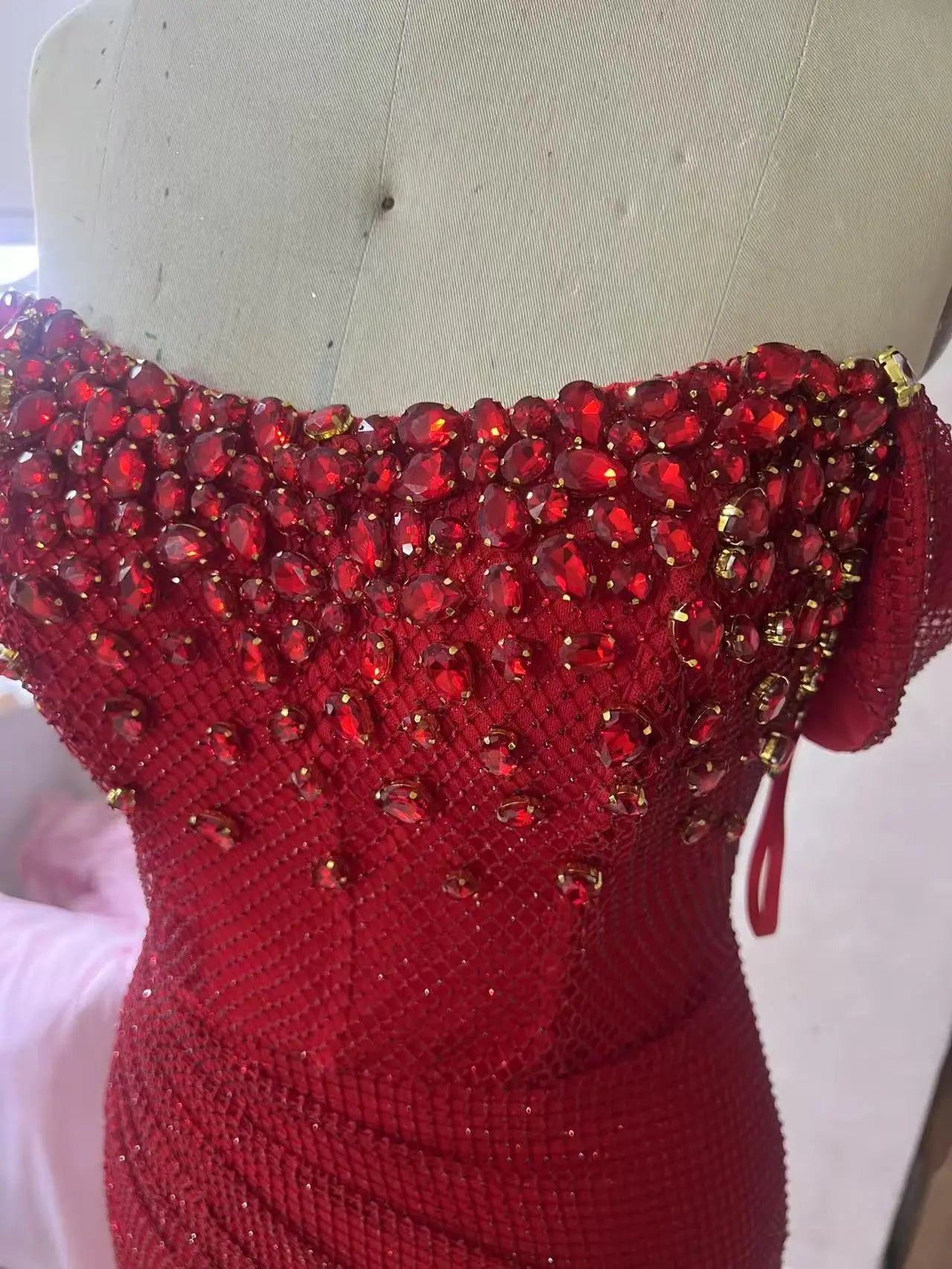 Red Off Shoulder Evening Dresses for Women Beaded with Front Leg Slit Fitted Bodice Perfect for Formal Events Prom