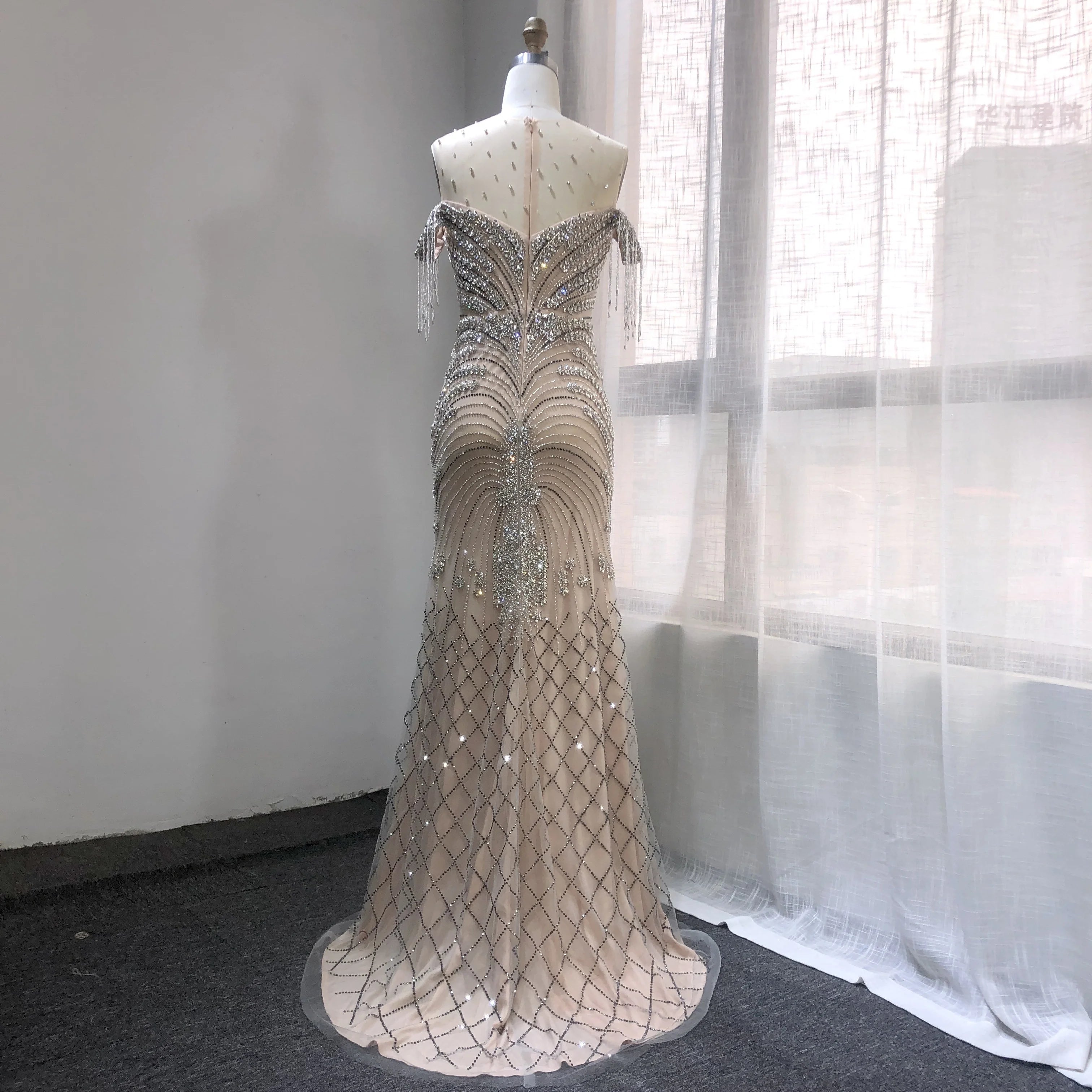 2025 New Illusion Shining Beading Formal Dresses Mermaid Prom Dresses Tassel Tulle Mermaid Evening Dresses