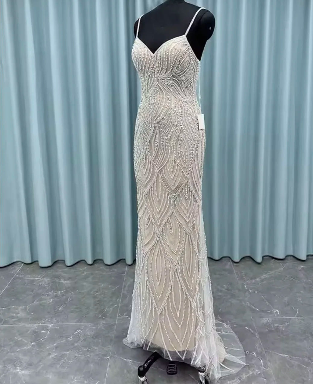 Silver Nude Pearls Beaded Mermaid Evening Dresses Long Tulle Pageant Evening Party Gown