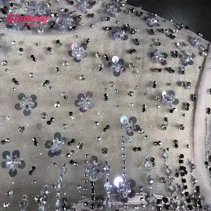 2020 New Design Exquisite Sheer Neckline With Handmade Beading Flowers Tulle Elegant Evening Gowns