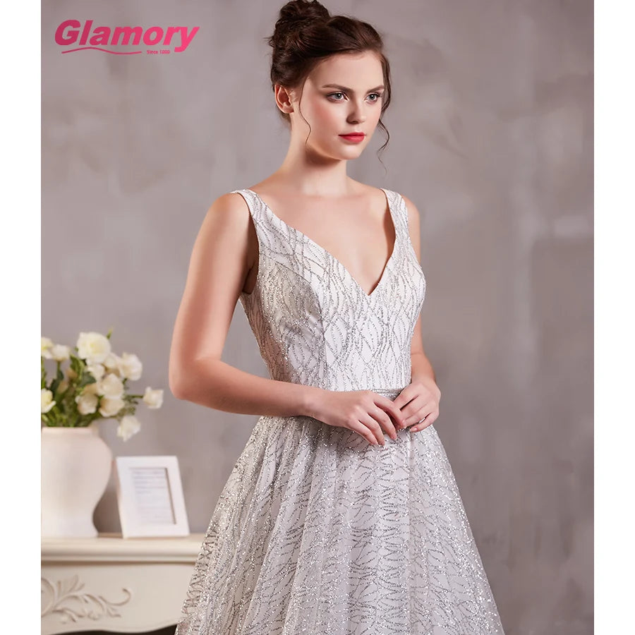 Silver Hot Selling Bling Prom Dresses V-neck Gown Dress Graduation Dress Sleeveless
