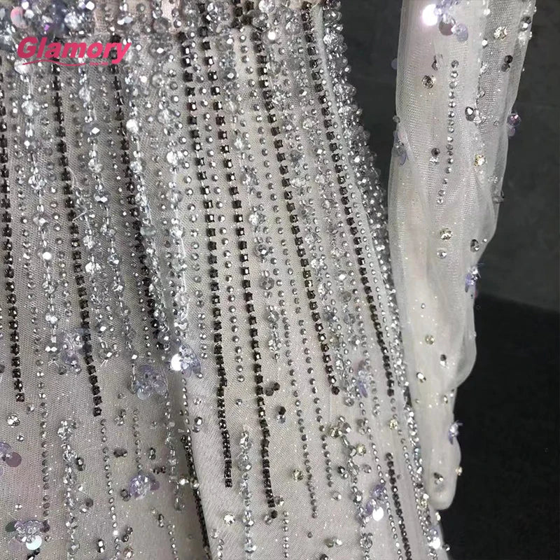 2020 New Design Exquisite Sheer Neckline With Handmade Beading Flowers Tulle Elegant Evening Gowns