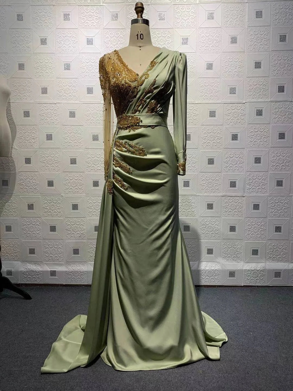 New Custom Luxury  Beading With Pleated V-neck Women Party Dresses Sexy Satin Evening Dresses