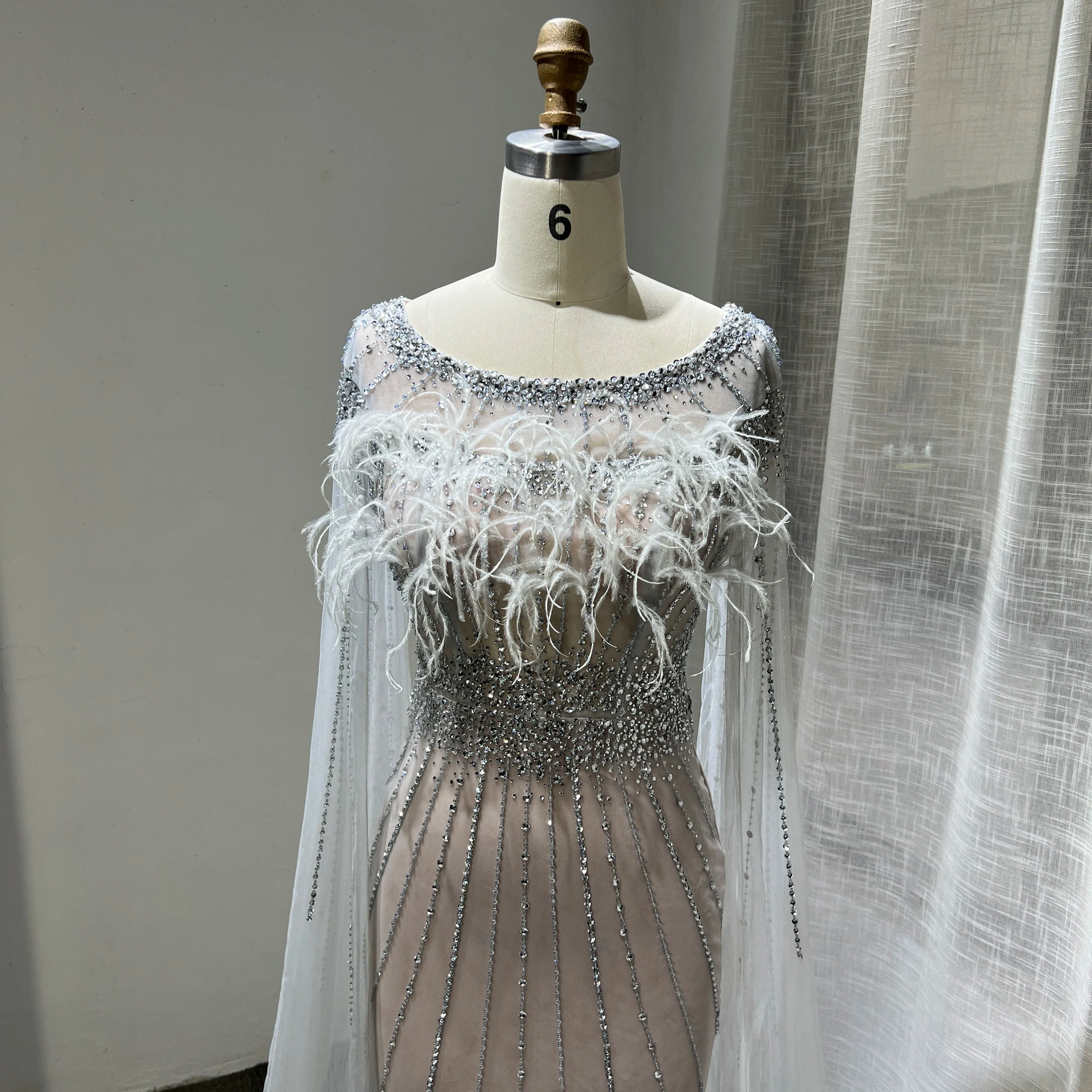 Luxury Silver Nude Elegant Mermaid Evening Dresses Gowns 2023 Feathers With Cape Sleeves Beaded for Women Party