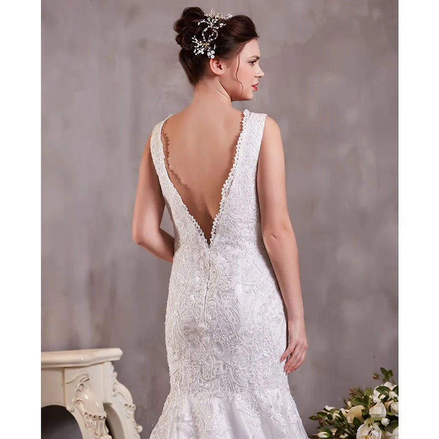 White Sleeveless Mermaid Lace Ball Gown Sexy Backless Wedding Dress African Dress for Wedding