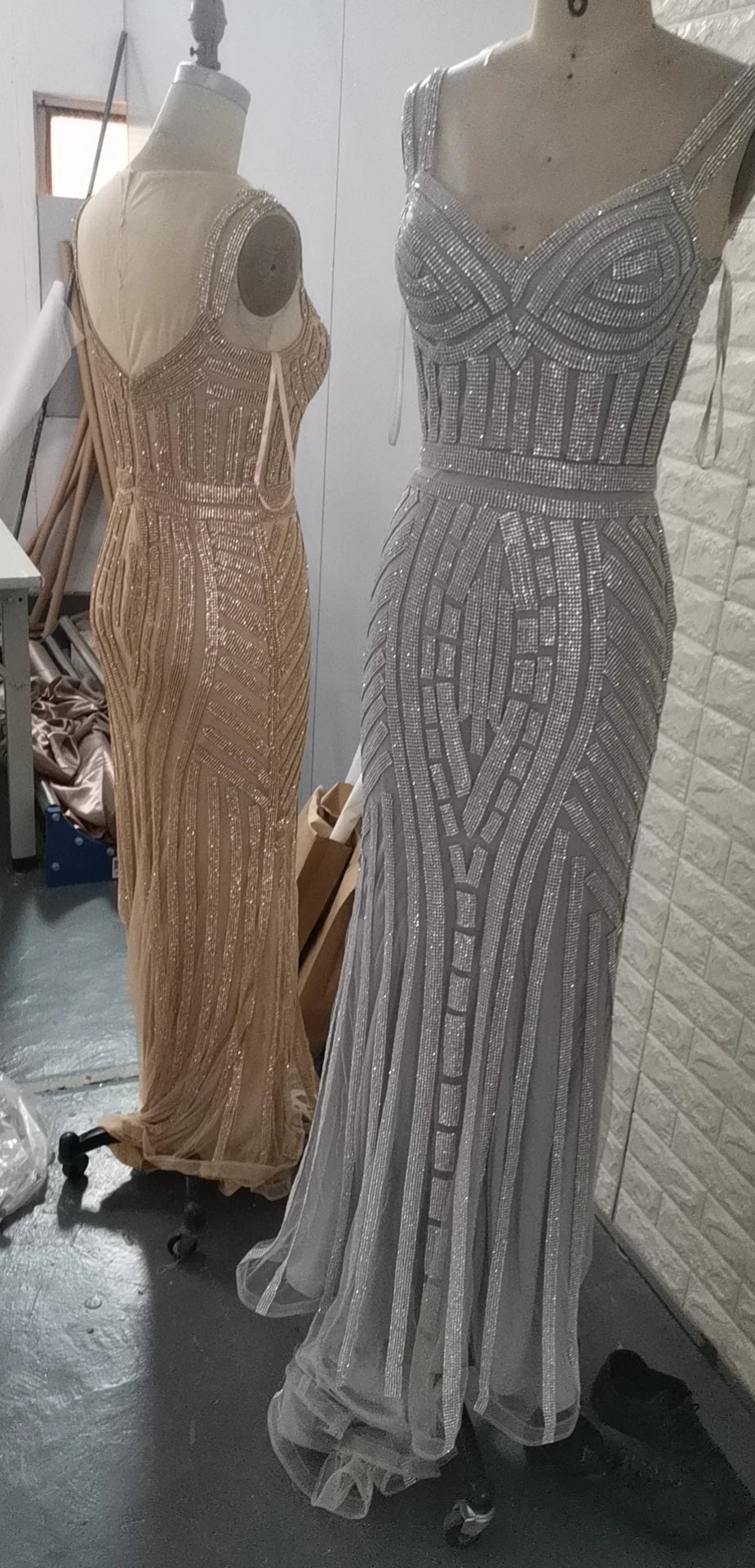 Luxury Shiny Rhinestone Dresses Sexy Bodycon Spaghetti Strap Prom Women Trumpet Mermaid Evening Dress