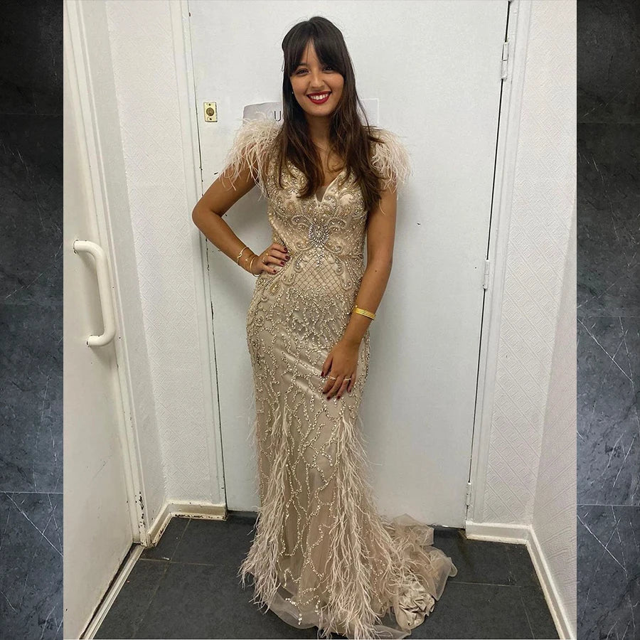 2021 New Champagne V Neck Sleeveless Sexy Luxury Mermaid  Beaded Evening Dresses With Feathers Party Gowns