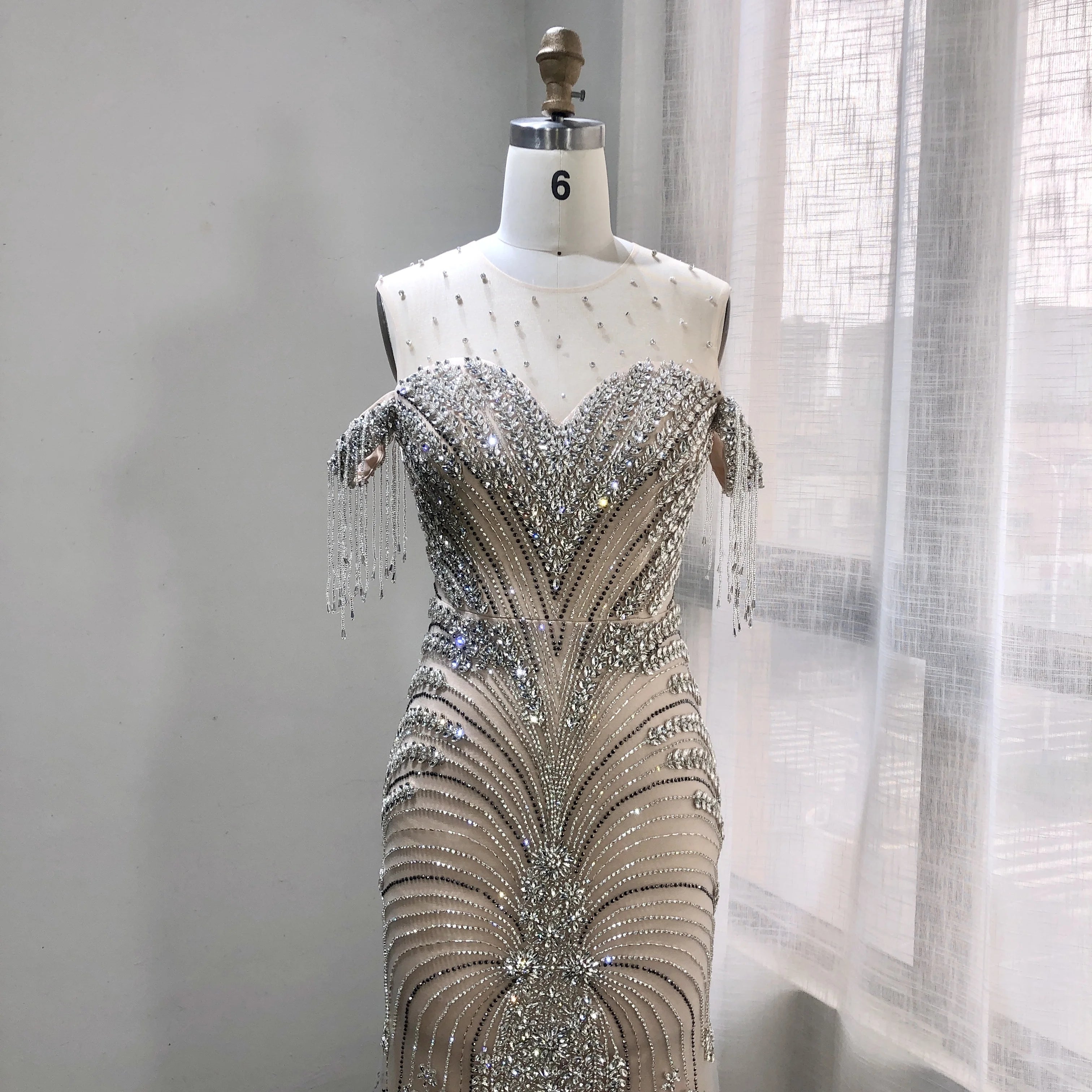 2025 New Illusion Shining Beading Formal Dresses Mermaid Prom Dresses Tassel Tulle Mermaid Evening Dresses