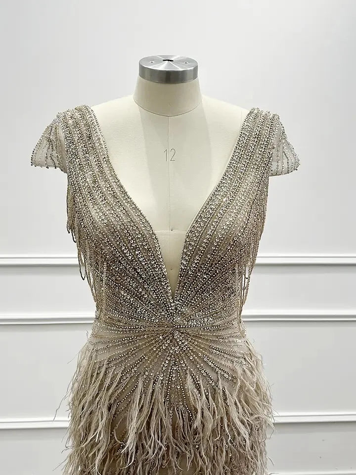 Luxury Dubai Champagne Feathers Evening Dress Mermaid Prom Formal Dress for Women Wedding Party Gown