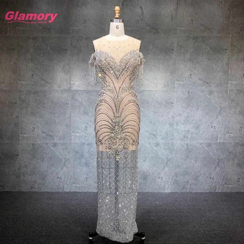 2021 New Arrival Crystal Luxury Evening Dress Long Tassel Beading Off Shoulder Women Party Evening Gown