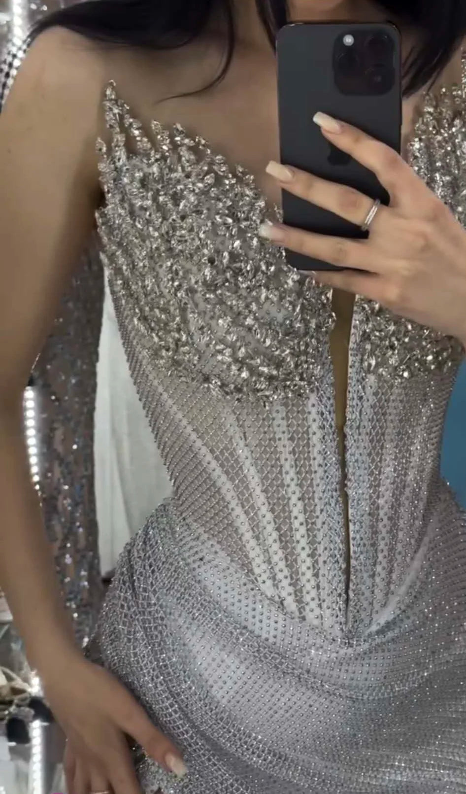 Silver Ladies Sexy Evening Dress Sleeveless With Front Slit Beaded Long Prom Dress