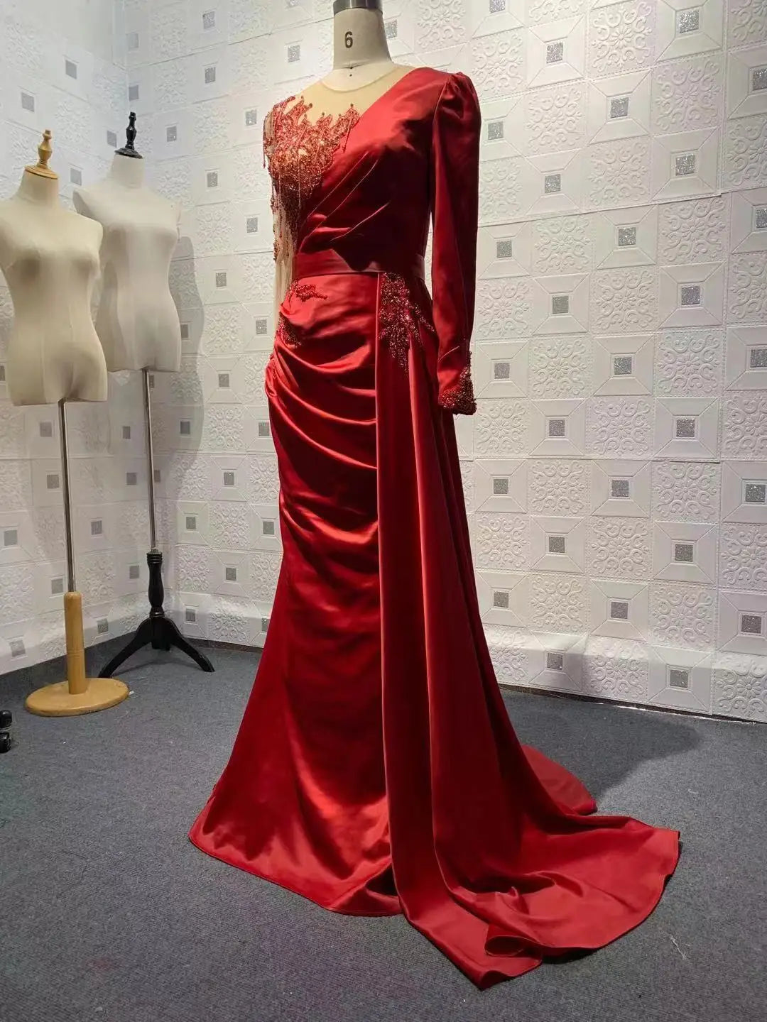 2021 New Style Long Sleeve Stain Evening Gowns Mermaid Beading Party Wear Dresses for Women