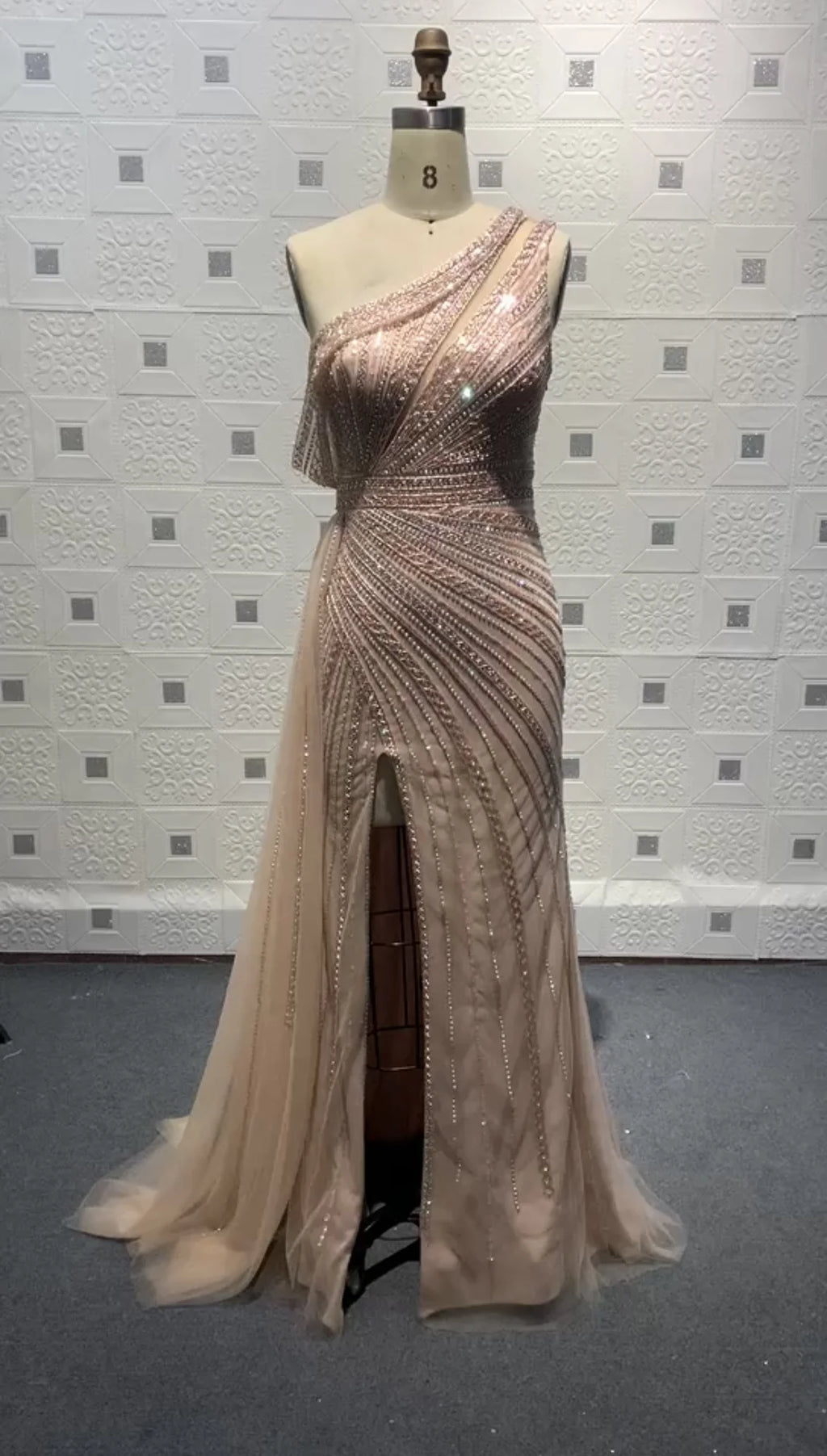 2022 New Elegant Hand-Made Beading Party Gown  Women Sexy  Top Fishtail Banquet Long Evening Dresses