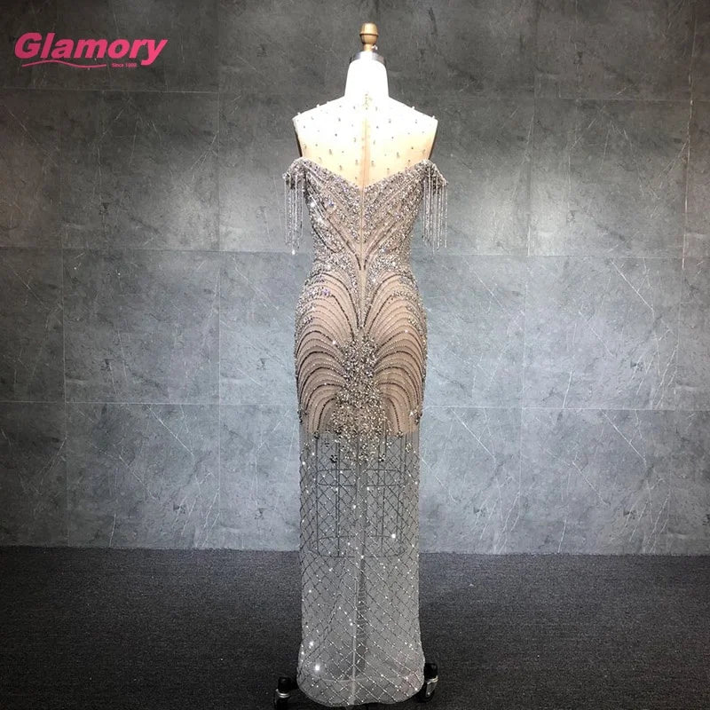 2021 New Arrival Crystal Luxury Evening Dress Long Tassel Beading Off Shoulder Women Party Evening Gown