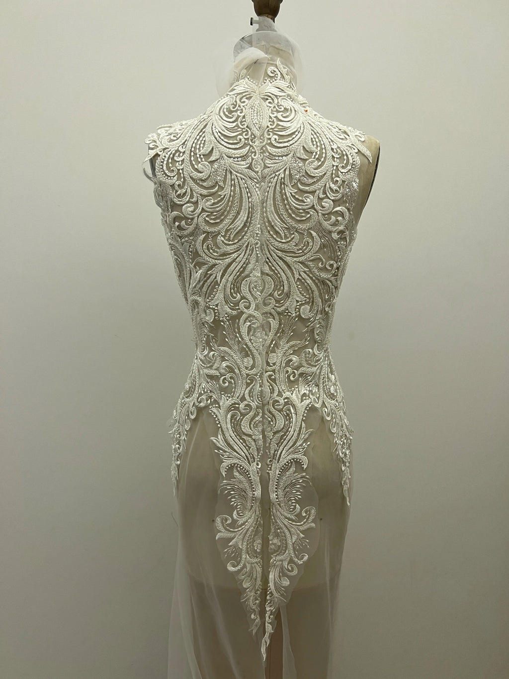 2024 NEW Long Sleeve Saudi Arabia Dresses High Neck Lace Beading Mermaid Wedding Dress