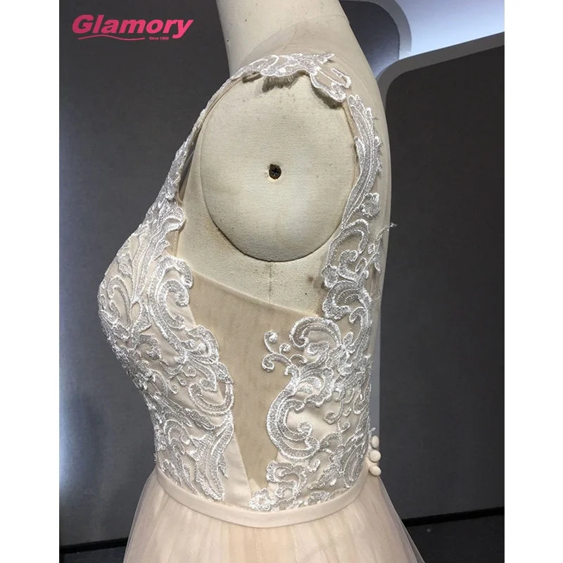 Newest Sleeveless Designer Light Champagne Bride Gowns Gorgeous Lace Long Wedding Dress