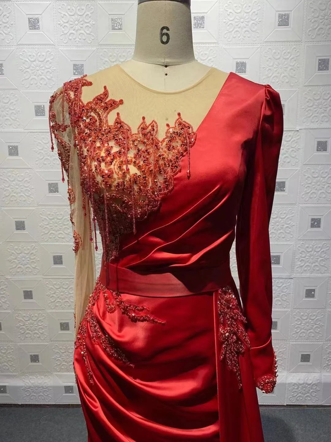 2021 New Style Long Sleeve Stain Evening Gowns Mermaid Beading Party Wear Dresses for Women