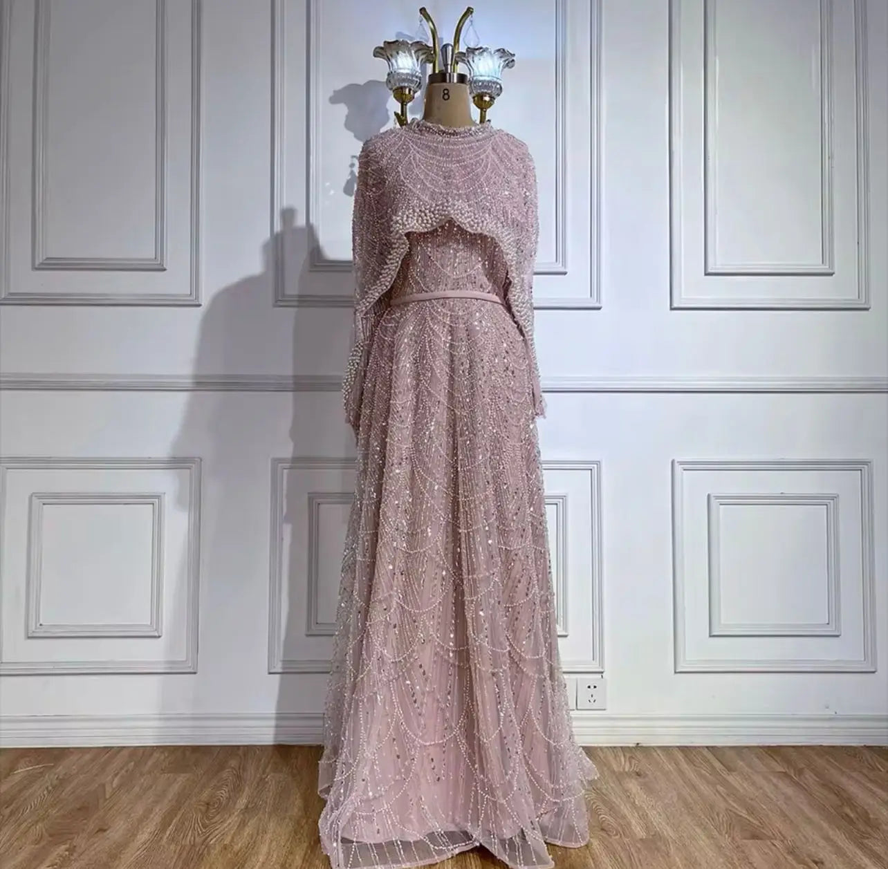 Muslim A-Line Beaded Luxury Arabic Evening Dress Gown 2025 Pearls Evening Dresses With Cape Women Wedding Party Gowns