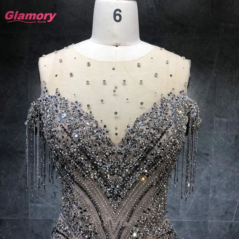 2021 New Arrival Crystal Luxury Evening Dress Long Tassel Beading Off Shoulder Women Party Evening Gown