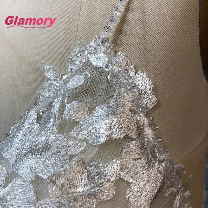 2020 Real Photo Gorgeous V Neck Floral Lace Beading a Line Floor Length Soft Tulle Wedding Dress