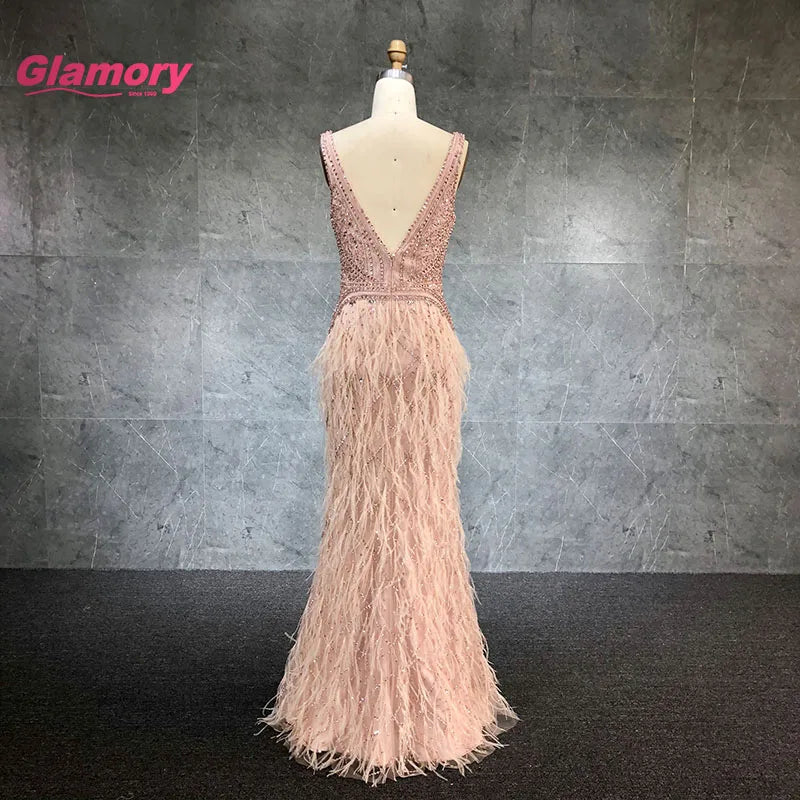 2020 New Design Pink Beading Mermaid Evening Gowns Sexy V Neck Sleeveless With Feater Prom Dress